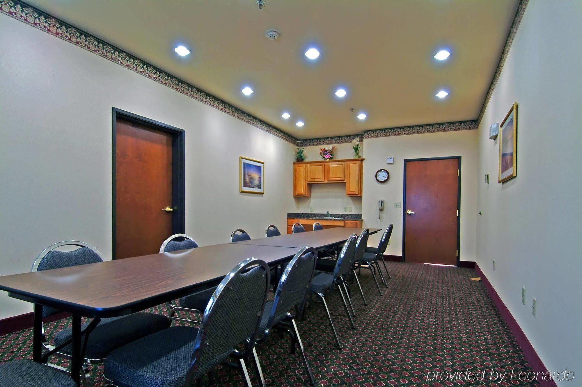 Best Western Plus Red River Inn Clarendon Létesítmények fotó